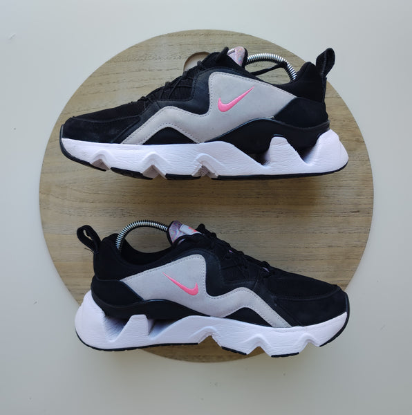 Nike RYZ 365 Black/Digital Pink T.38.5