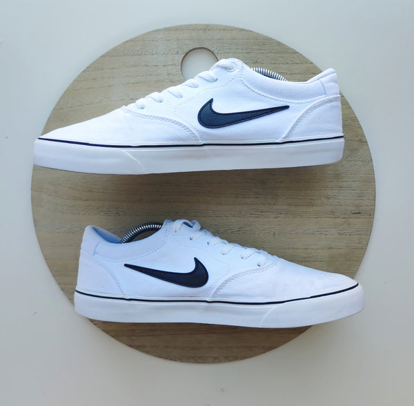 Nike SB Chron 2 White/Black T.44