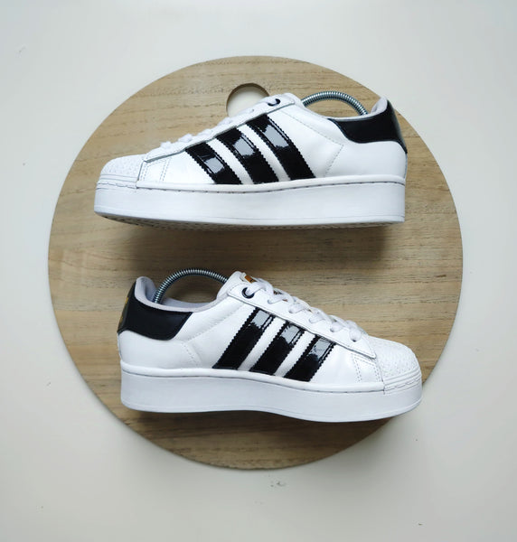 Adidas Superstar Bold Cloud White/Core Black/Gold Metallic T.36 2/3