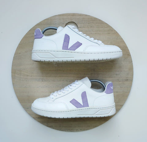 Veja V-12 White/Babe T.36